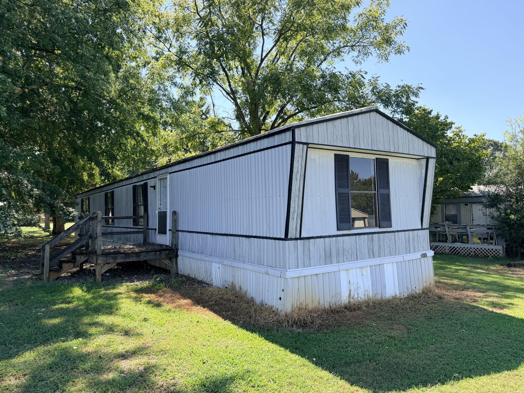 127 Creekside Rd